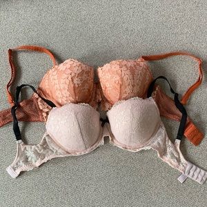 Victoria’s Secret Lace Dream Angels Lined Demi Bras 32DD
